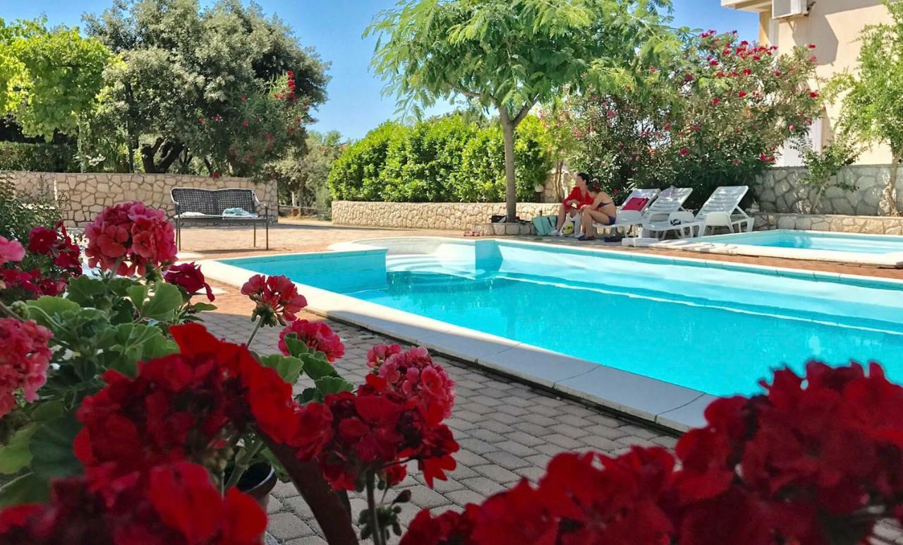 Apartments Villa Ana Mandre Kültér fotó