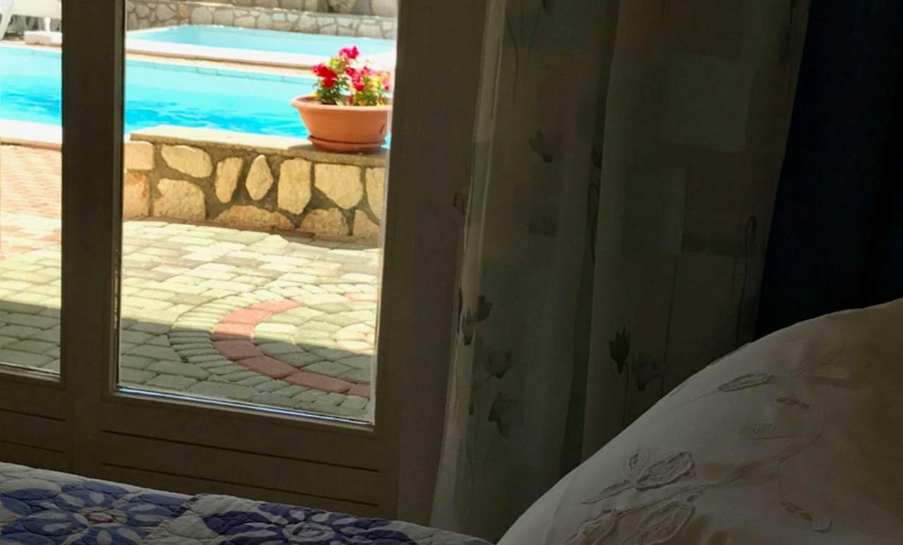 Apartments Villa Ana Mandre Kültér fotó